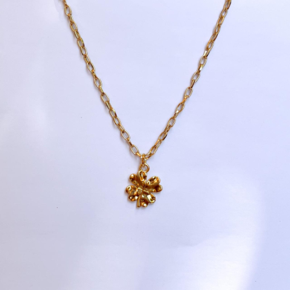 Collar Tr&eacute;bol