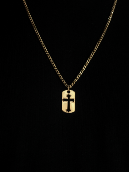 Collar Placa Cruz Dorado