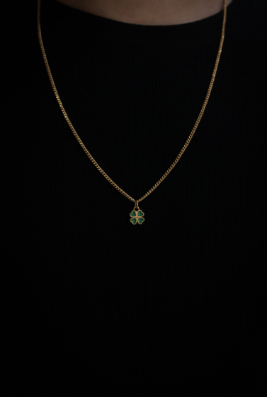 Collar Tr&eacute;bol Dorado
