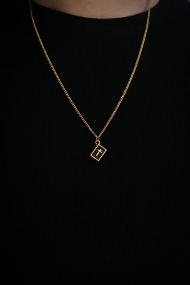Collar Biblia Dorado