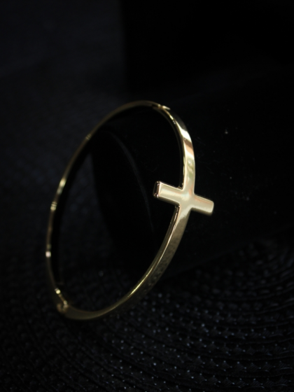 Brazalete Cruz Dorado