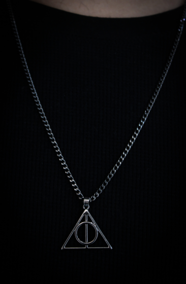 Collar Reliquias de la Muerte Grafito
