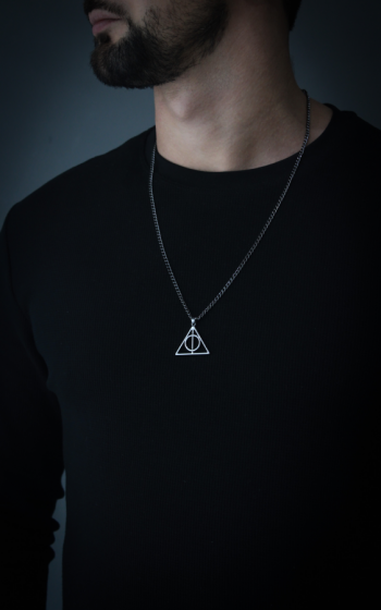 Collar Reliquias de la Muerte Grafito